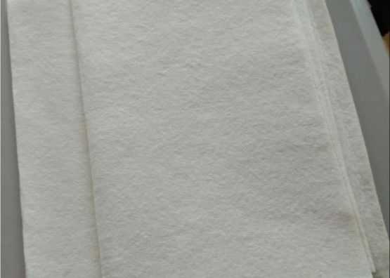 La spugna ignifuga riciclata impermeabilizza non l'inclinazione del tappeto della schiuma di slittamento